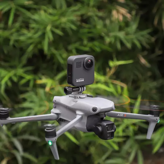 50CAL Sportkamerahalter und Drohnenlichthalterung für die DJI Air 3-Drohne