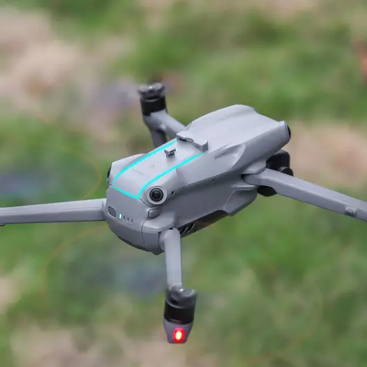 50CAL Sportkamerahalter und Drohnenlichthalterung für die DJI Air 3-Drohne